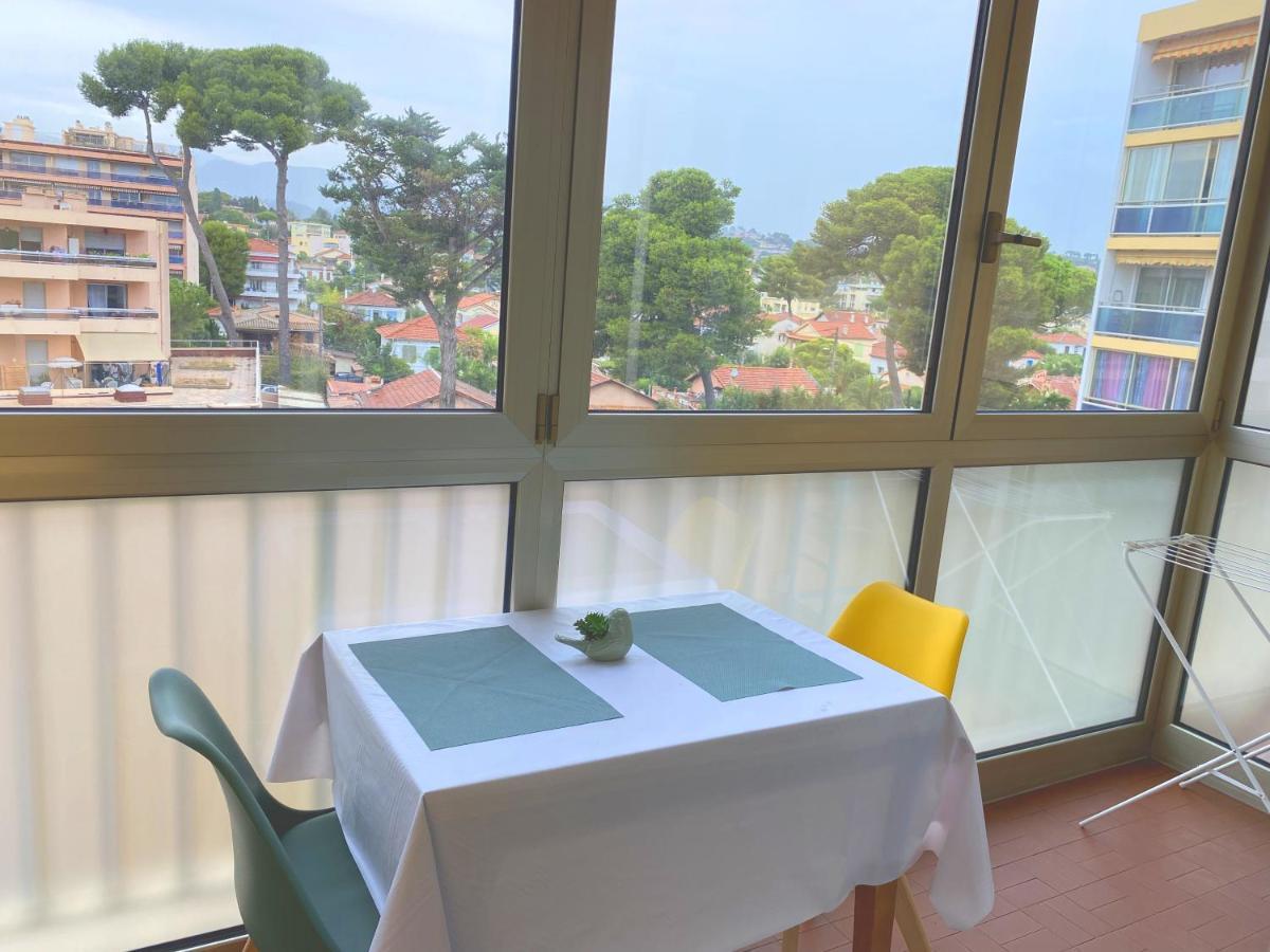 Coquet Front De Cagnes-sur-Mer