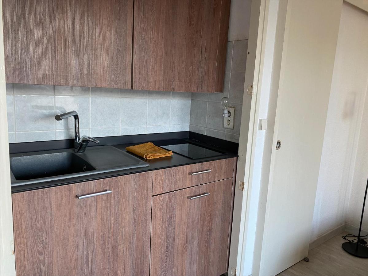 Coquet Front De Apartment *